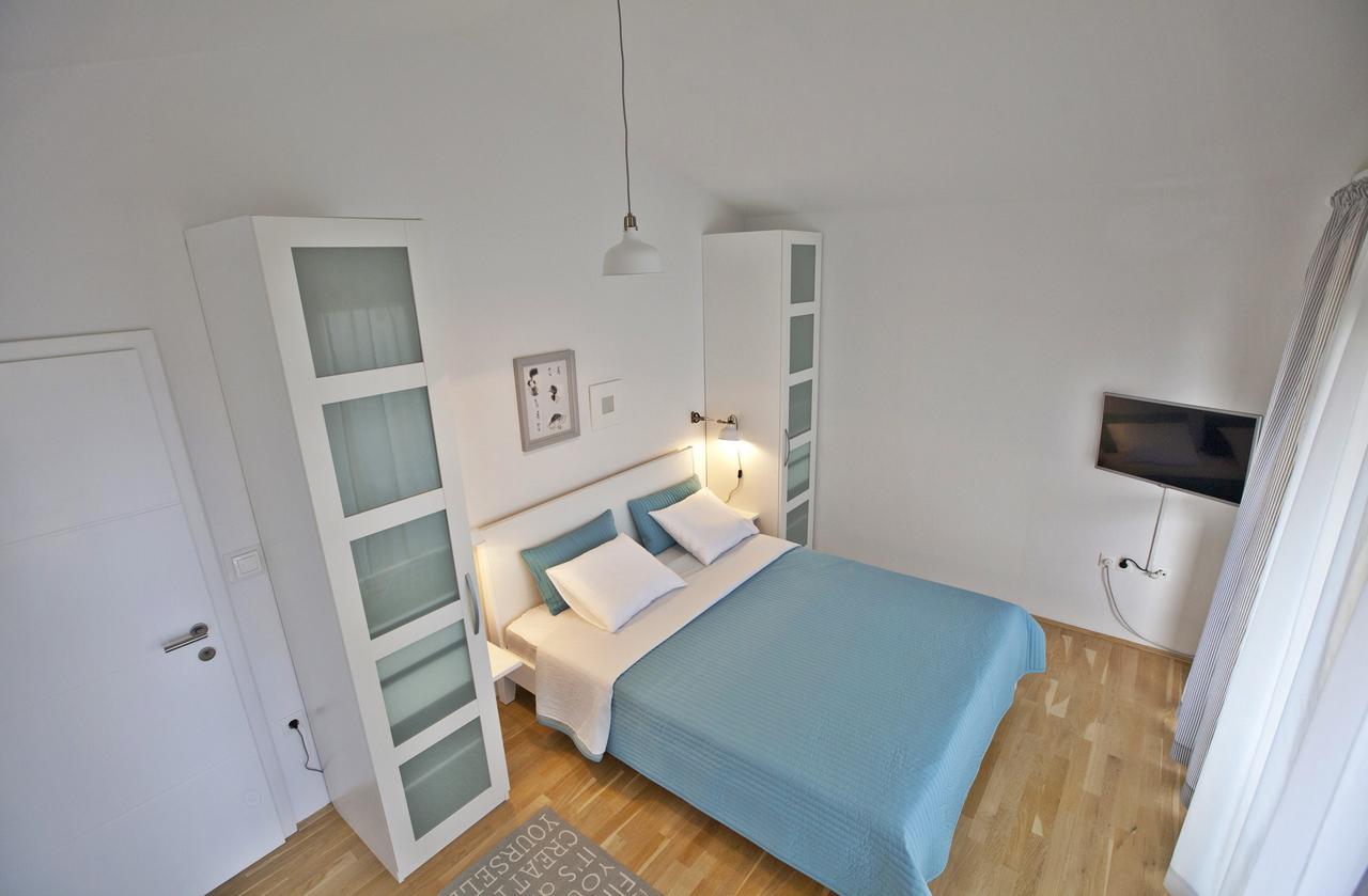 Apartments Roses Stobreč Extérieur photo