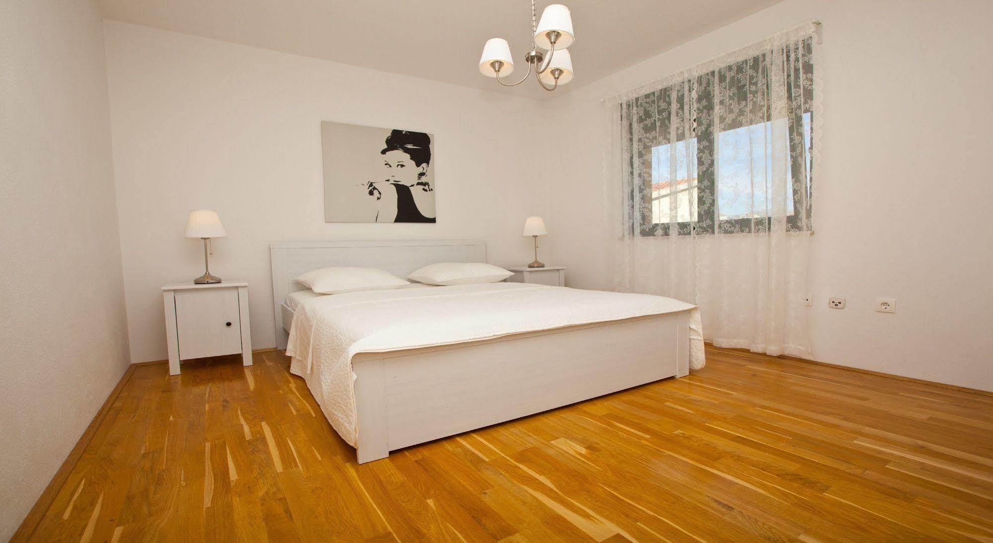 Apartments Roses Stobreč Extérieur photo