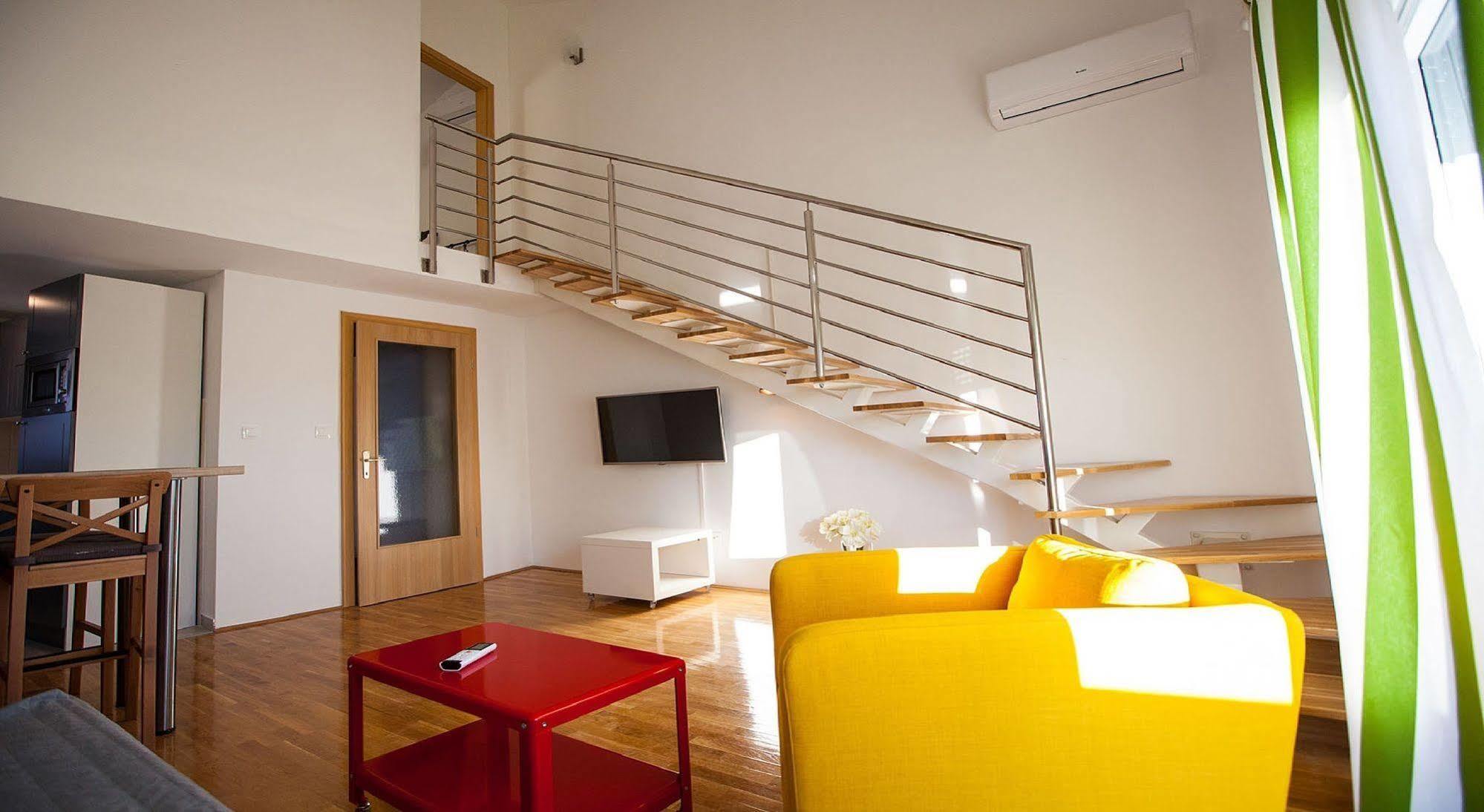 Apartments Roses Stobreč Extérieur photo
