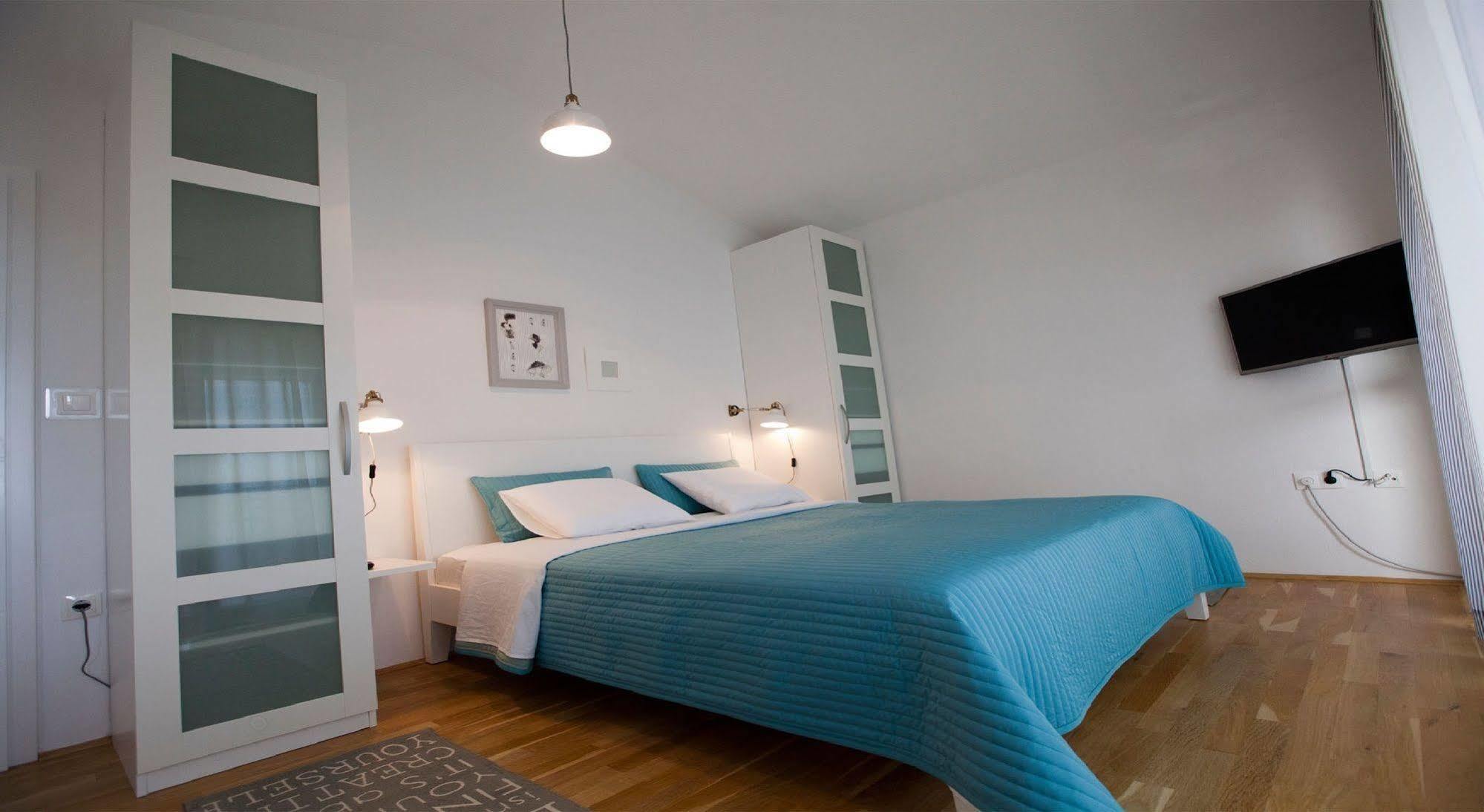 Apartments Roses Stobreč Extérieur photo